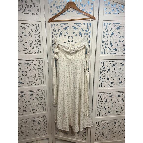 House of CB Alicia White Floral Midi Sundress Size Small - Picture 5 of 10